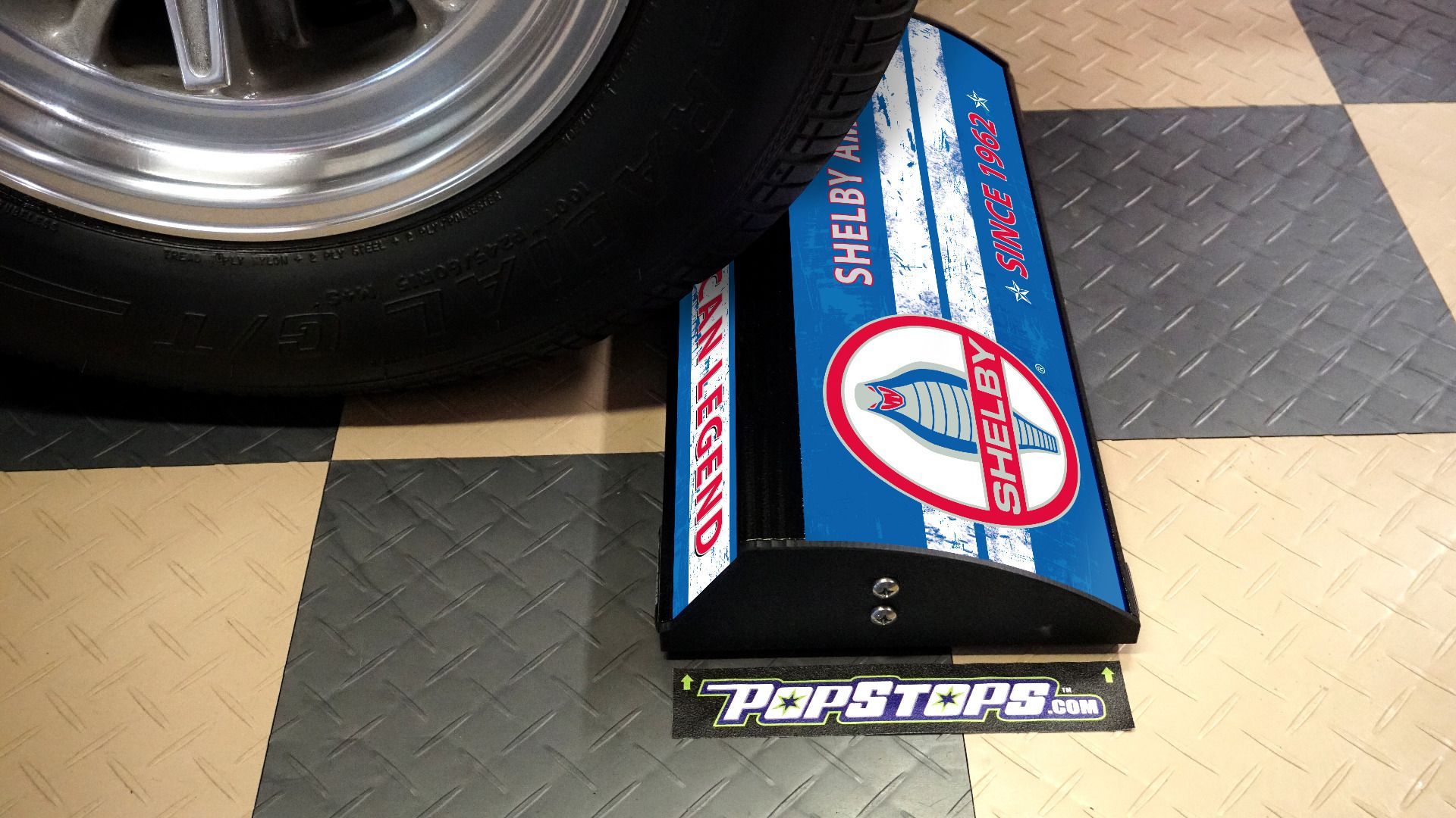 SHELBY AMERICAN / SINCE 1962 - AN AMERICAN LEGEND (18") - Image 4
